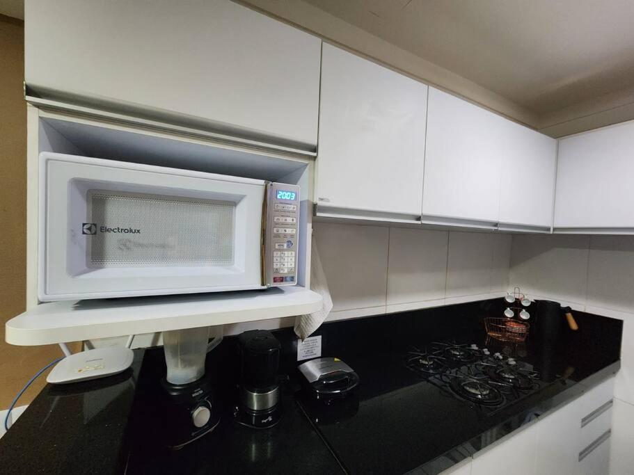 Boa Viagem Flat Perto Da Orla Apartamento